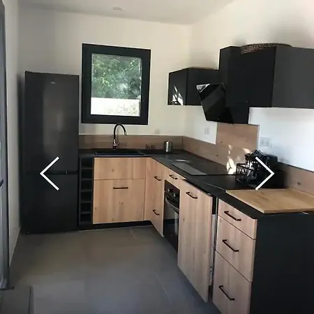 Ucellu Sur 600 M2 Avec Accès Privilégié Et Piscine Privée Chauffée * Sainte-Lucie de Porto-Vecchio